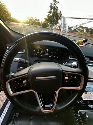 Land Rover Range Rover Velar 2023
