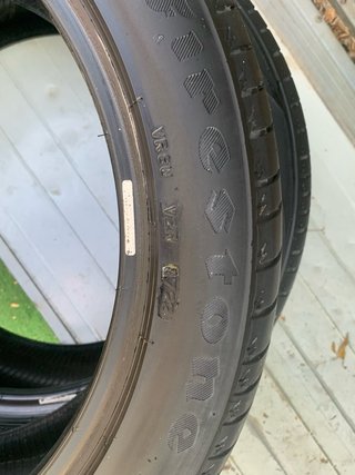 Neumáticos 245/45R18