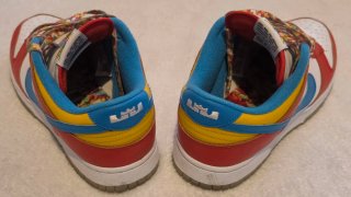 Nike Dunk Low QS x LeBron James Talla 42