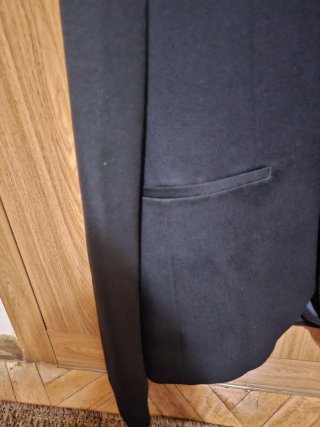 Blazer negro solapa invertida