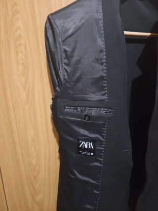 Blazer negro solapa invertida