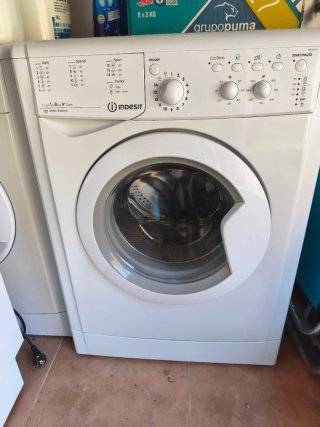Lavadora Indesit 8kg A+