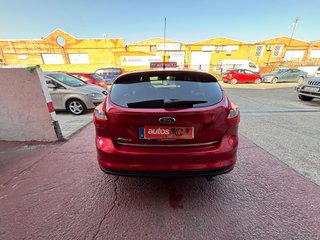 Ford Focus 2012 176000km pegatina B