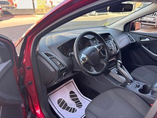 Ford Focus 2012 176000km pegatina B