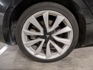 Llantas con neumaticos Hankook Tesla Model 3 Sport