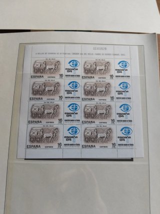 8 Sellos Correos España 1983 Carro