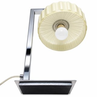 Candeeiro de mesa opalino canelado