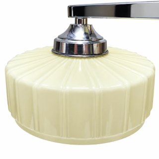 Candeeiro de mesa opalino canelado
