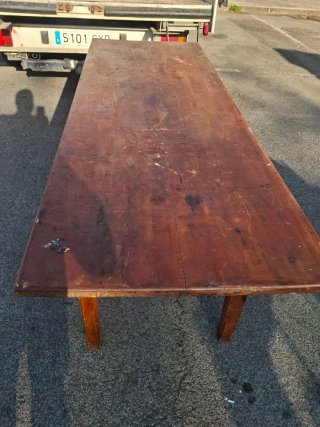 Mesa de pinotea maciza