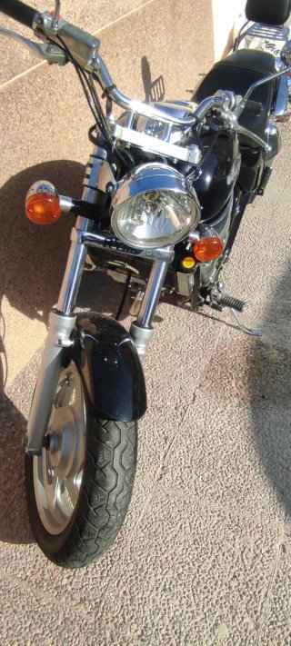 Kymco Venox 250cc Negra
