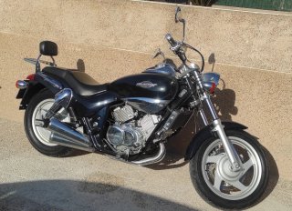 Kymco Venox 250cc Negra