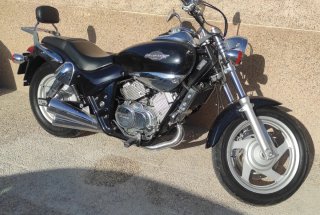 Kymco Venox 250cc Negra