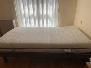 Cama articulada eléctrica con colchón