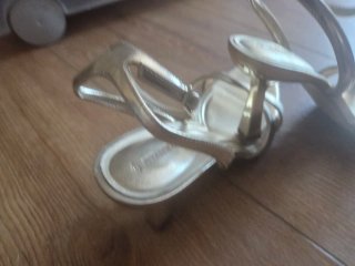 Sandalias Stradivarius doradas tacón T.38
