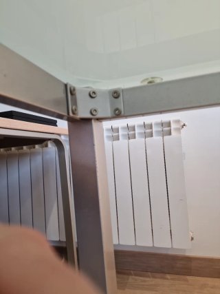 Mesa de comedor cristal y metal