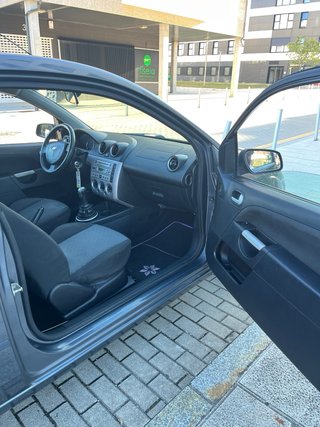 Ford Fiesta 2005
