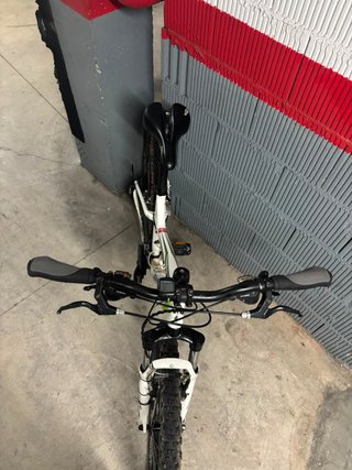Bicicleta Montaña, Specialized Mika, Talla 15