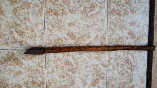 Hacha de mano antigua