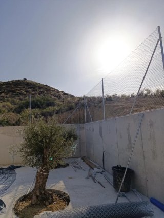 Instalación de vallas y cercados metálicos