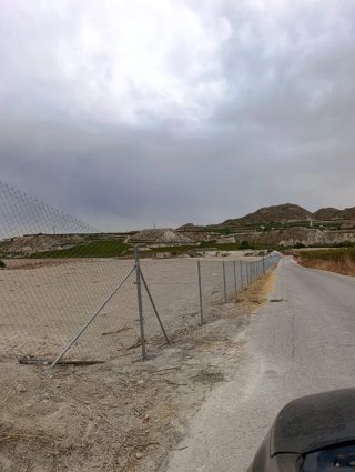 Instalación de vallas y cercados metálicos