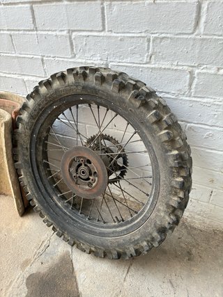 Rueda de moto 49cc