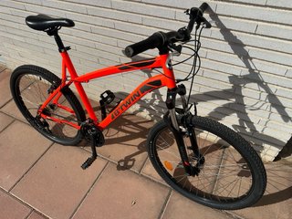 Bicicleta MTB B'TWIN Naranja Ruedas 26