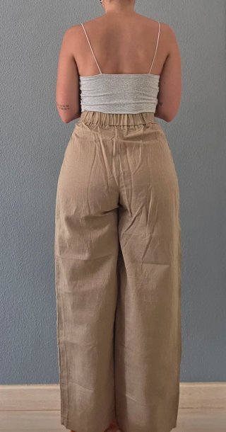 Pantalón ancho beige