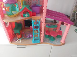 Enchantimals casa del bosque