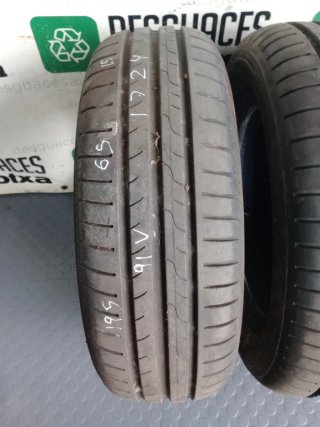 NEUMATICOS 195/65R15 91V