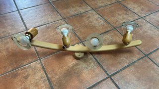 Lámpara de madera y cristal