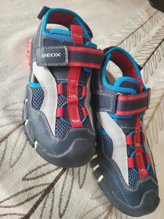 Sandalias Geox niño o niña Talla 37