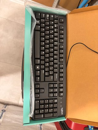 Teclado Logitech K120 USB Plug and Play