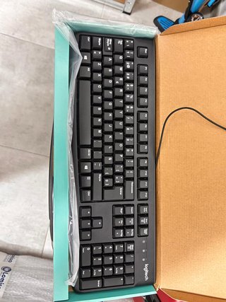 Teclado Logitech K120 USB Plug and Play