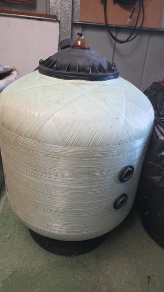 Depósito depuradora de fibra de vidrio y plástico