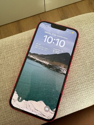 iPhone 14 Rojo