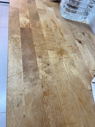 Mesa de cocina madera Ikea con estantes