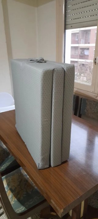 Colchón plegable gris 60x190 cm