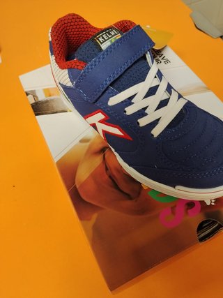 Zapatillas Kelme Fútbol Sala Niñ@ T.29 Nuevas