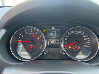 NISSAN QASHQAI TEKNA SPORT 1.6 117CV 129.000KM2013