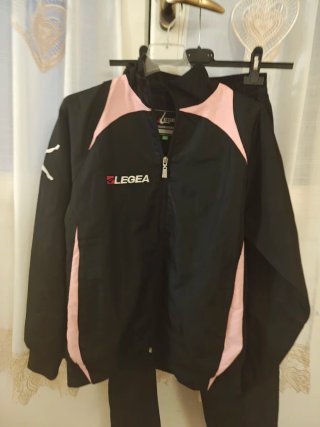 Tuta Legea XS nera e rosa