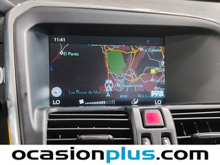 Volvo XC60 D3 R-Design Momentum Auto 110 kW (150 CV)