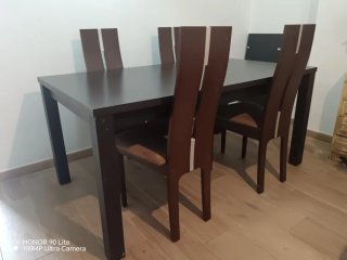 Mesa de comedor y 4 sillas