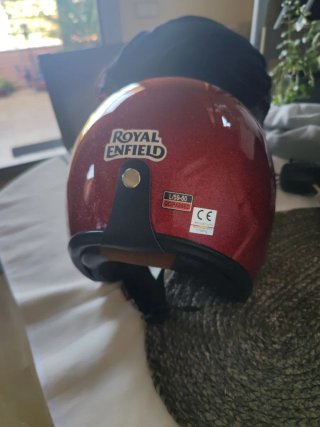 Casco de moto Royal Enfield talla L