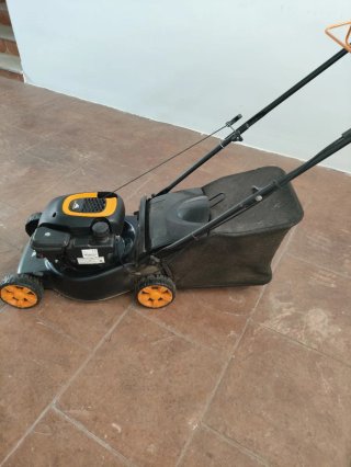Cortacésped a gasolina