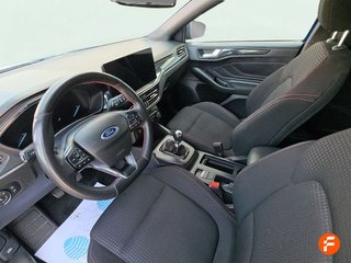 Ford Focus 1.0 Ecoboost MHEV 114kW ST-Line
