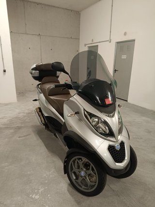 Piaggio MP3 500 Scooter Maxi