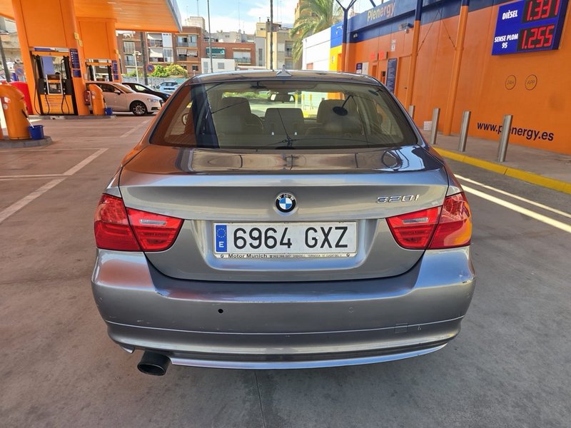 BMW Serie 3 2010, foto 5