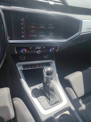 Audi Q3 2021
