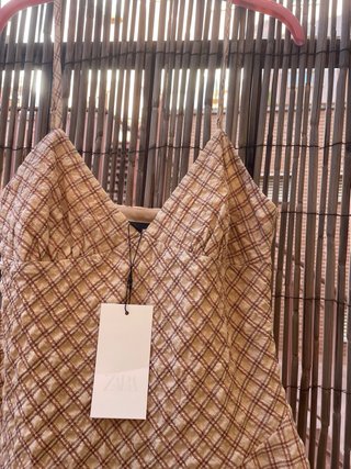 Vestido Zara Talla M asimétrico cuadros