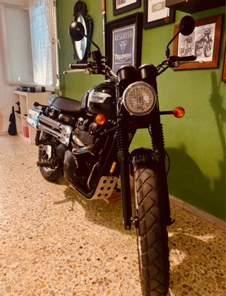 Triumph Scrambler 900 EFI 2013 Negra